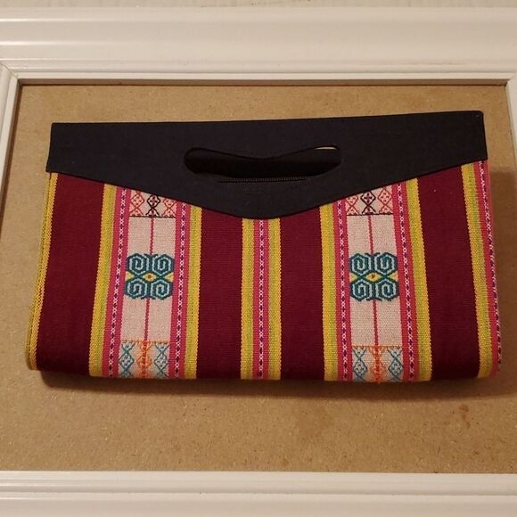 Textile pattern clutch - Picture 1 of 6